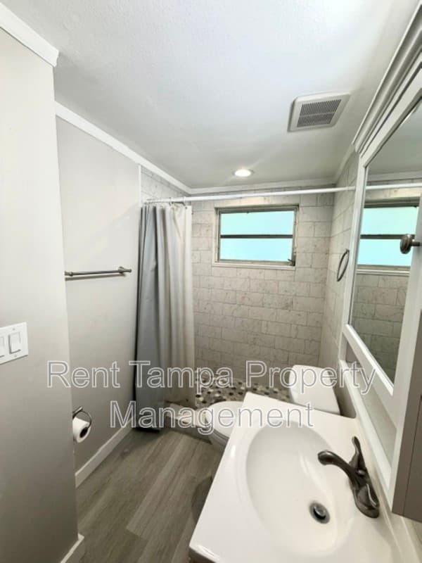 St. Petersburg Condo: 428 90th Avenue North