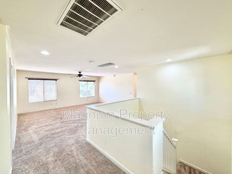 Menifee House: 33602 Magnetite St.