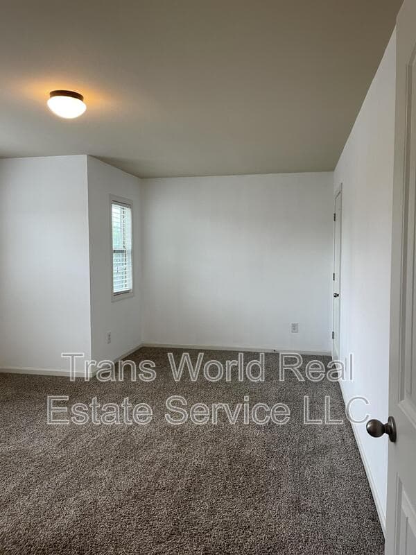 Lawrenceville House: 765 Westmoreland Lane Northeast