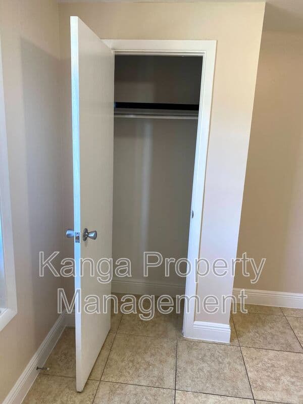 Lake Worth Condo: 4821 Vermont Ave