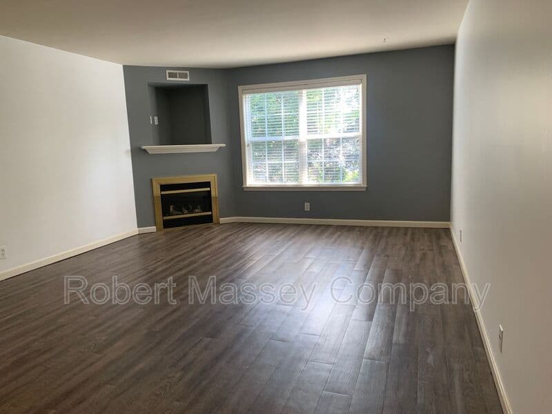 Louisville Condo: 1038 Brent Street