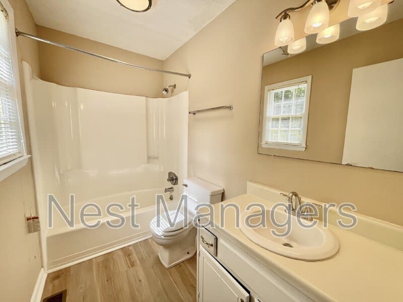 Fayetteville House: 5967 Lake Trail Dr