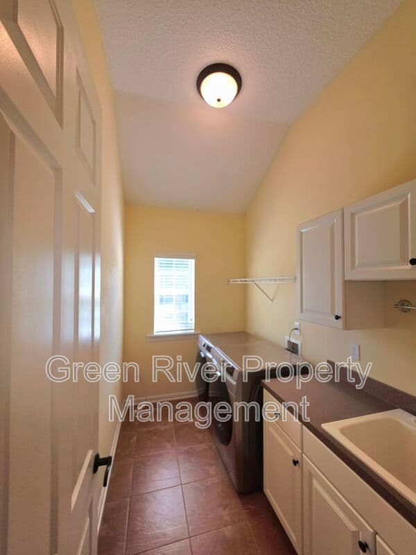 Fleming Island House: 2723 Shade Tree Dr