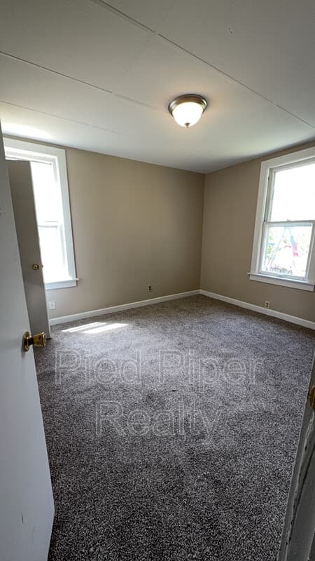 Freeport House: 1265 South Galena Avenue