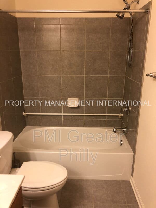 Fairless Hills House: 106 Mercer Ct