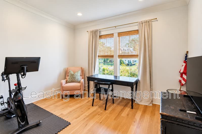 Mount Pleasant House: 1848 Carolina Park Boulevard