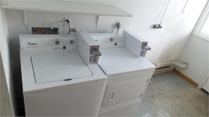 Casper House: 920 E. 26th Street