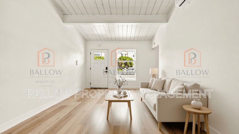 San Diego House: 4880-82 Cole Street