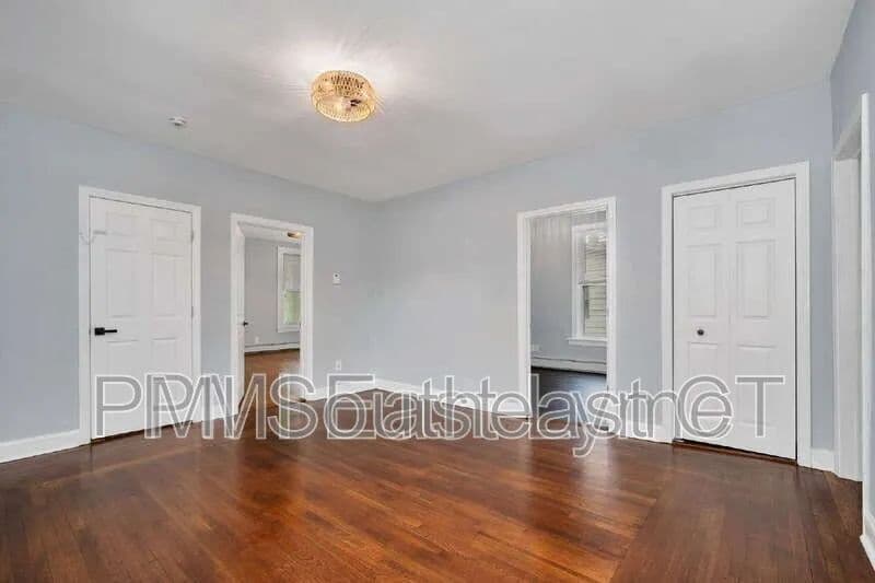 Norwich Condo: 44 Summer St