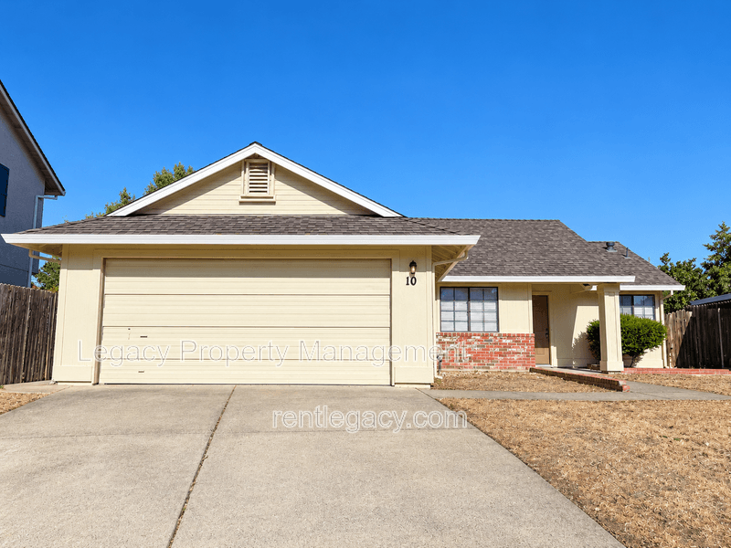 Sacramento House: 10 Gertz Ct