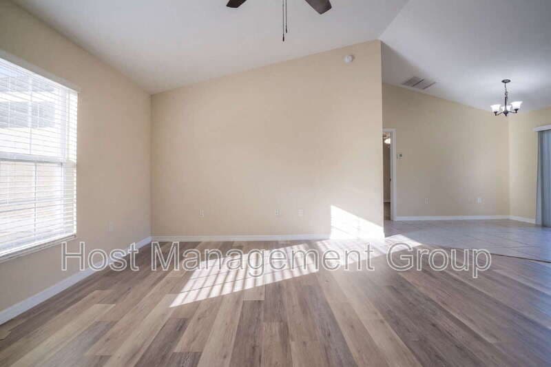 Ocala House: 2875 SW 162nd Street Road