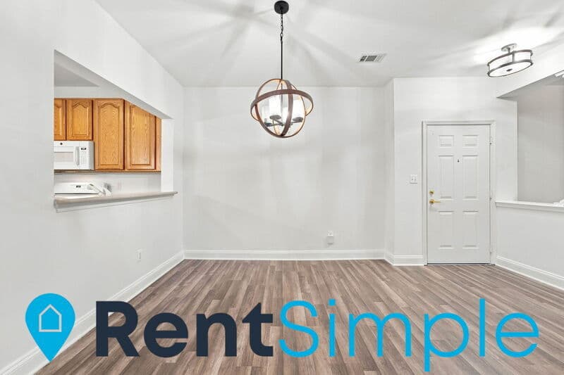 Gainesville Condo: 13890 Chelmsford Drive