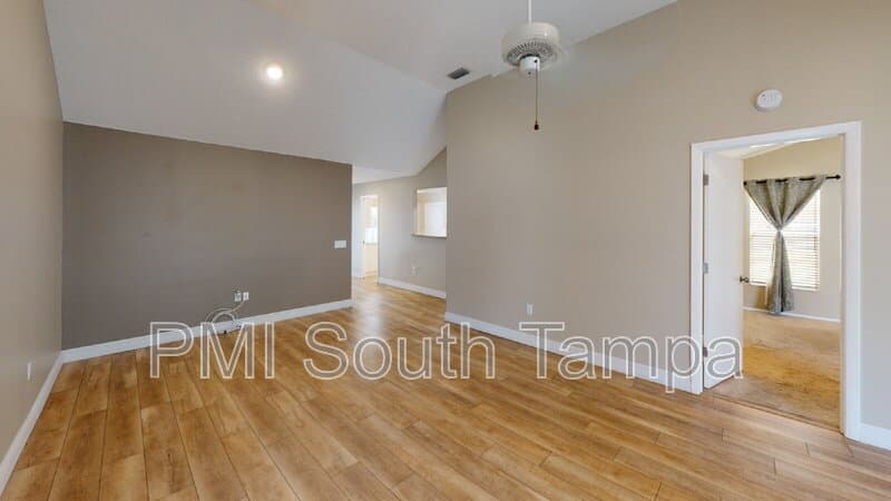 Bradenton House: 3506 52nd Ave W