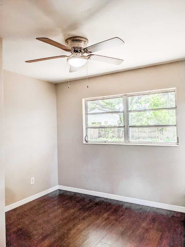 St. Petersburg House: 10520 54th Avenue North