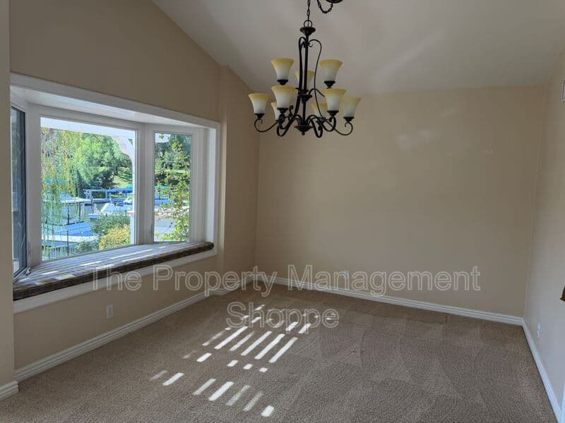 Westlake Village House: 3812 Bowsprit Circle