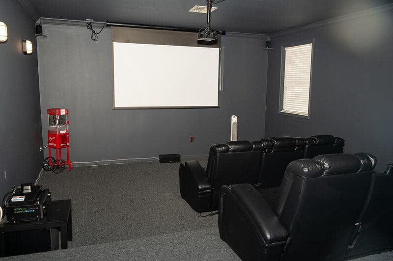 Orlando House: 2648 University Acres Drive