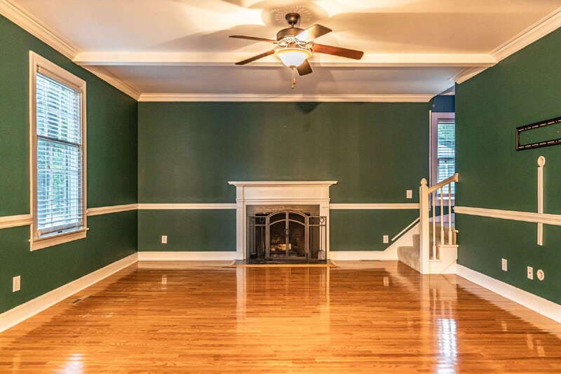 Southern Pines House: 22 Village in the Woods