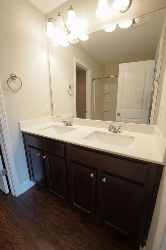 Richmond Hill House: 10 Kepler Loop