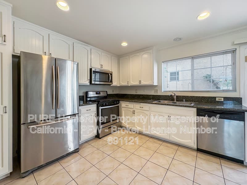 West Hills Condo: 6865 Valley Circle Blvd