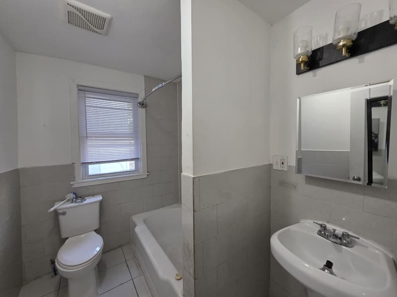 Buffalo Condo: 406 Wyoming Avenue - APT 1