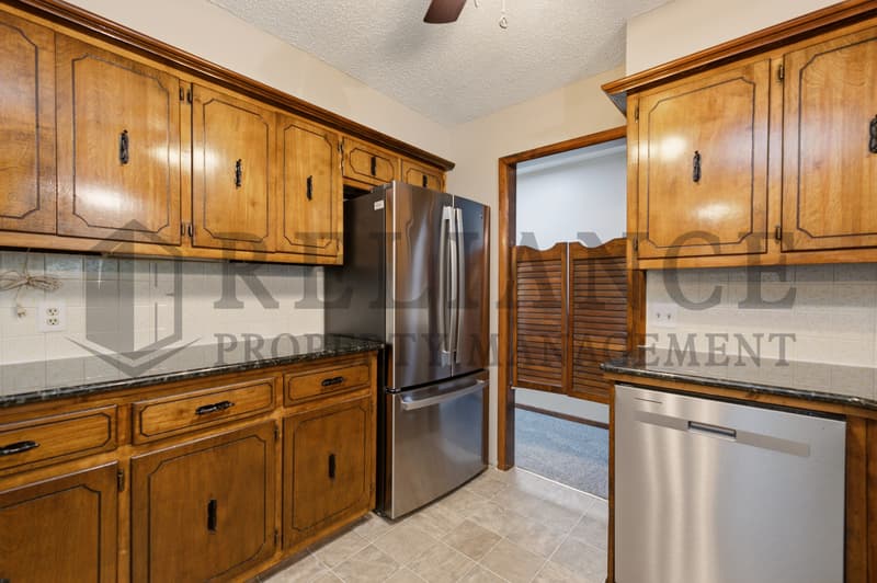 Haysville House: 428 Peach Tree Lane