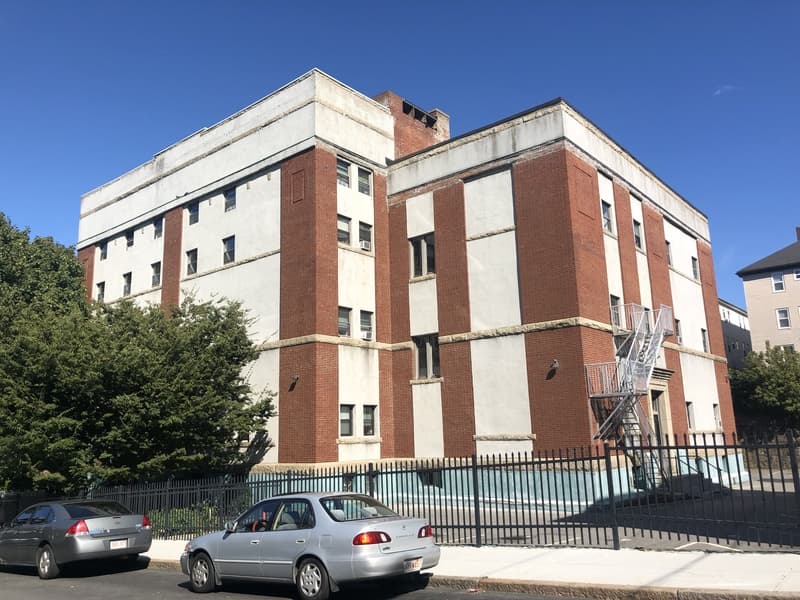 Fall River Condo: 260 Fountain St - D1