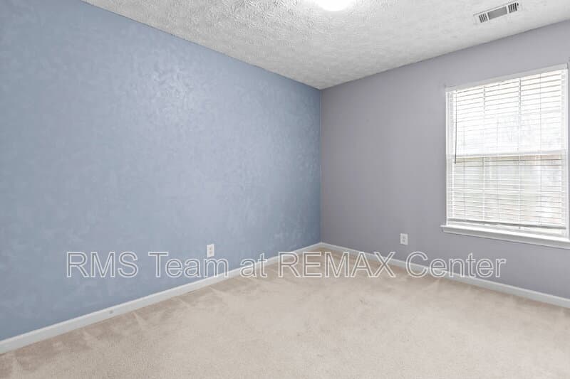 Flowery Branch Townhome: 4932 Vireo Dr