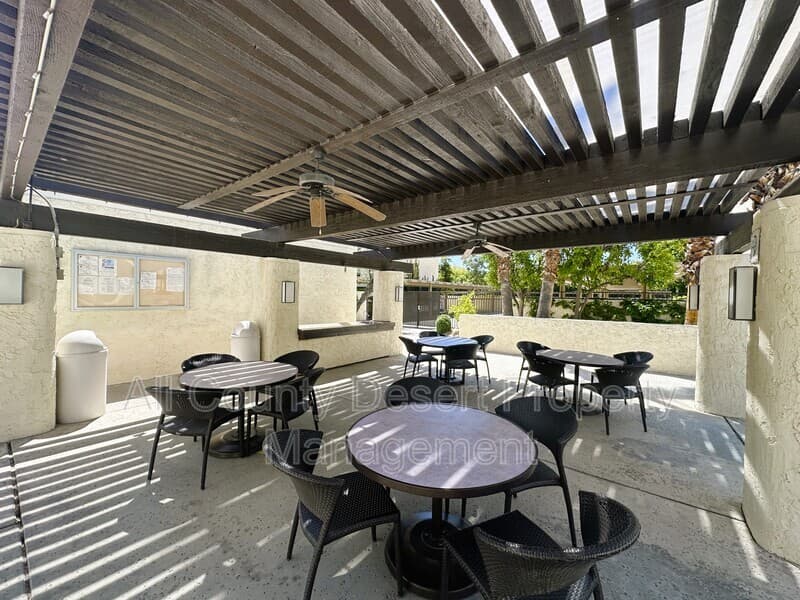 Palm Springs Condo: 1510 S Camino Real