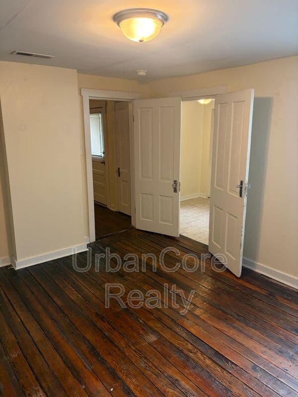Richmond Condo: 627 N 27th St