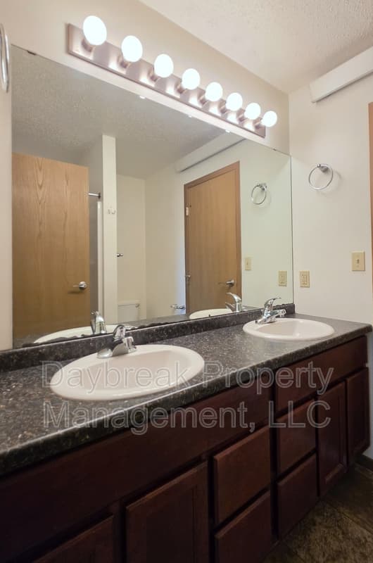 Moorhead Condo: 303 16th Street South - 1
