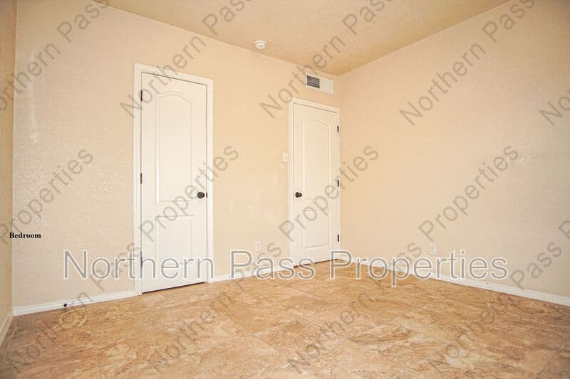 El Paso Condo: 2866 Grant