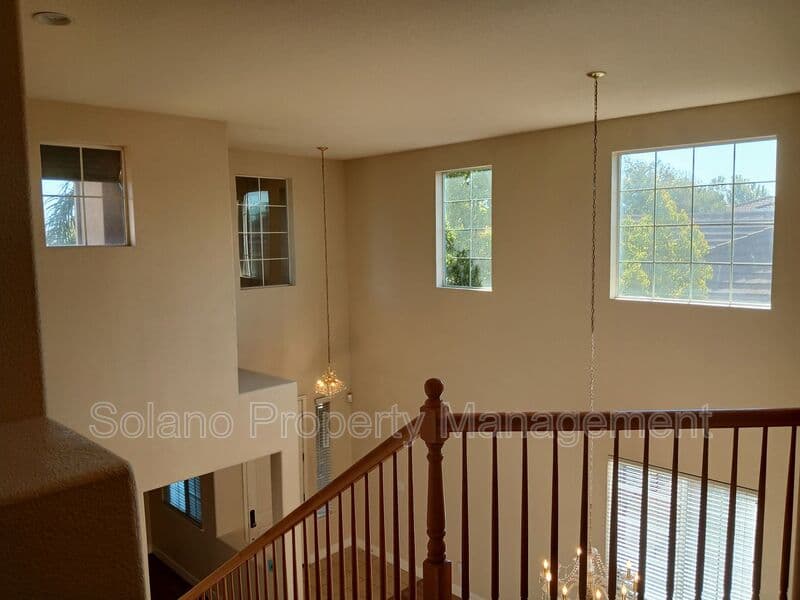 Vacaville House: 2167 Newcastle Dr.