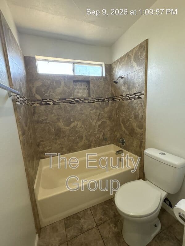 Visalia Condo: 1649 East Douglas Ave