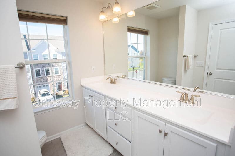 Mount Laurel Townhome: 6 Palermo Ln