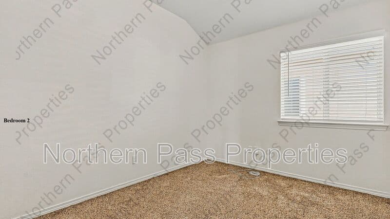 El Paso House: 15153 Composition