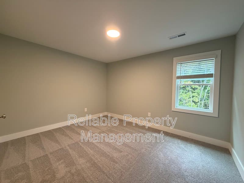 Clayton Condo: 863 Jack Rd