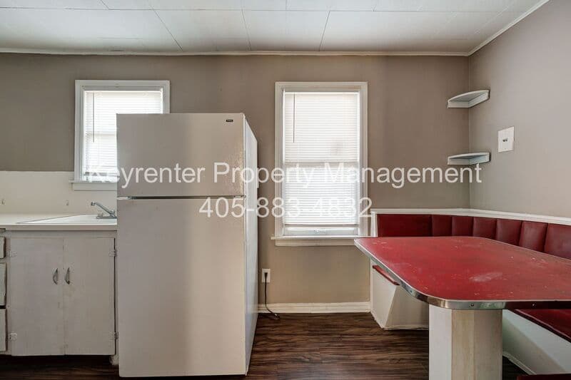 Oklahoma City House: 316 SW 27th St - Unit 4
