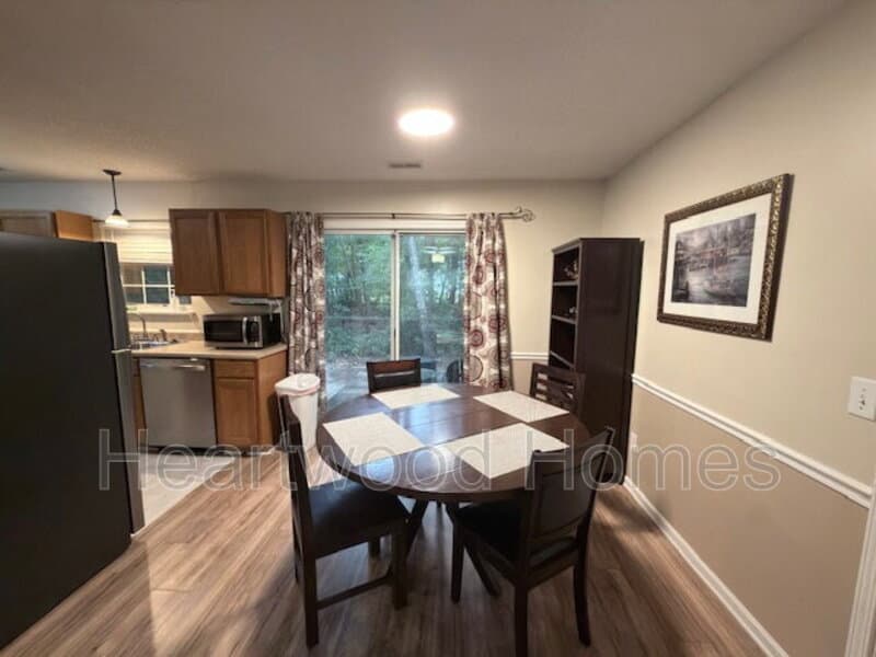 West Columbia House: 264 Orchard Hill Drive