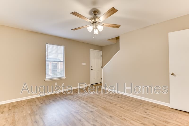 North Augusta Townhome: 140 Chalet North Boulevard - 140