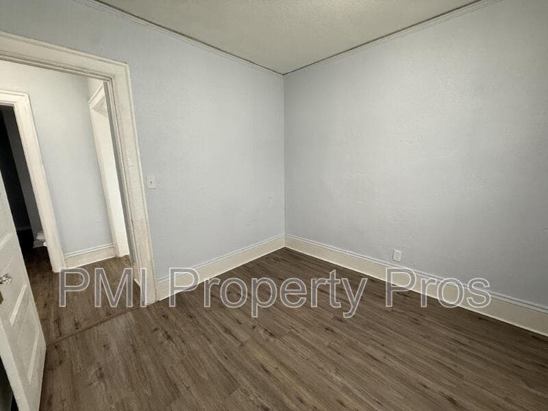 Milwaukee Condo: 1623 N 38th St
