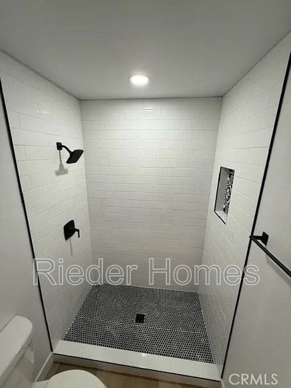 San Diego House: 664 Carefree Drive