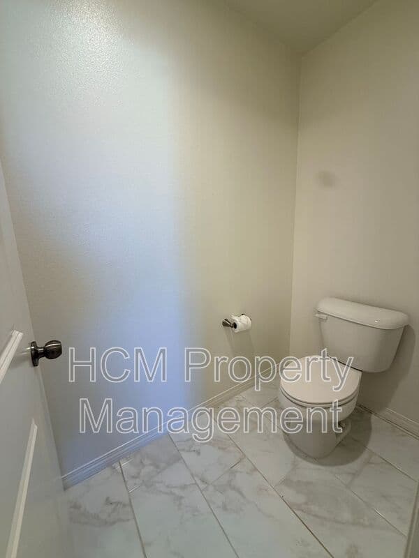 Santa Ana House: 120 S Pacific Ave
