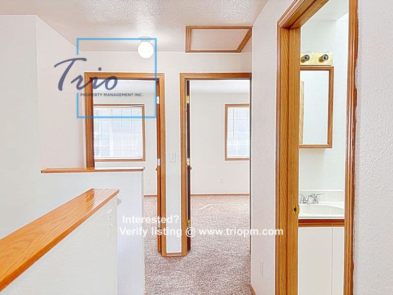 Eugene Condo: 112 Lea Avenue