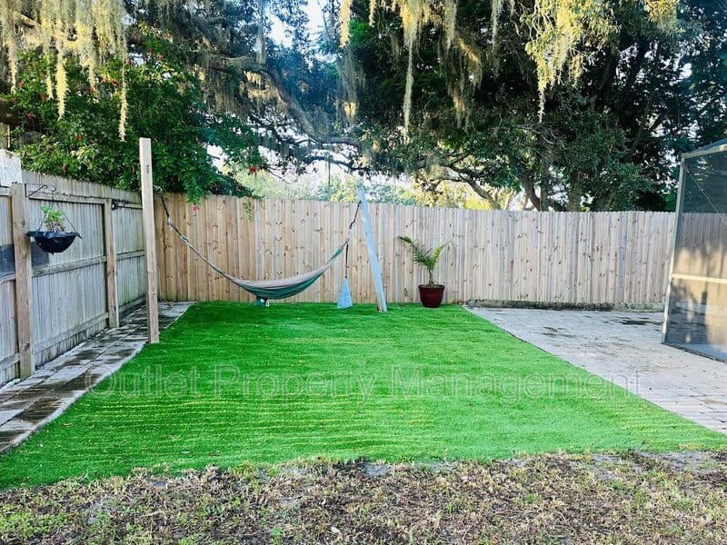 Orlando House: 10300 Arbor Ridge Trail