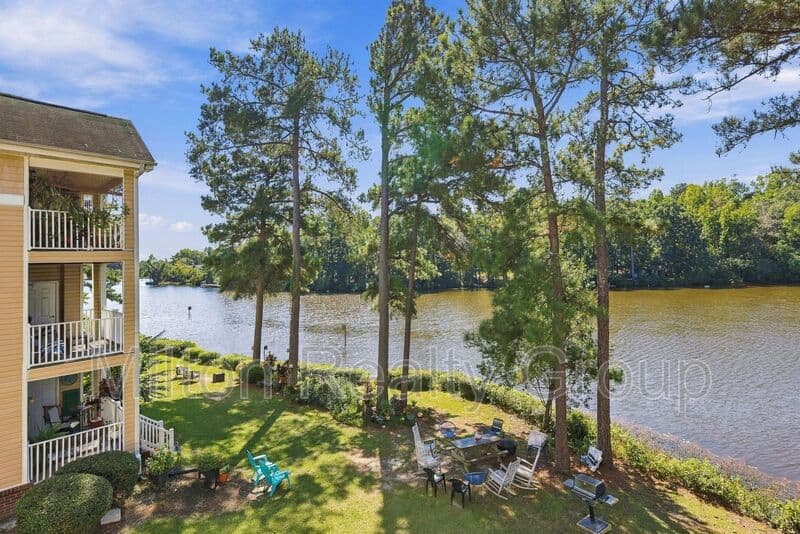 Fayetteville Condo: 3310 Harbour Pointe Place