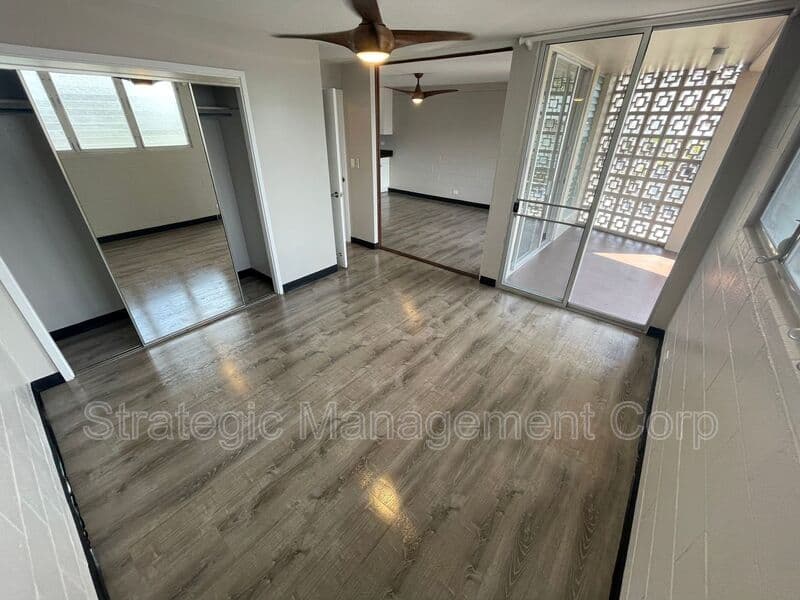 Kailua Condo: 82 Kihapai Street