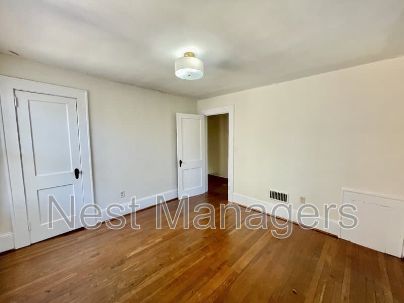 Fayetteville Condo: 117 Woodside Avenue