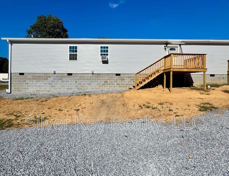 Athens Condo: 3000 Highway 11 S.