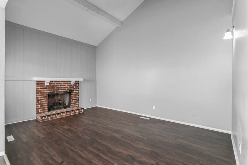 Blue Springs Condo: 565 NW Valleybrook Rd