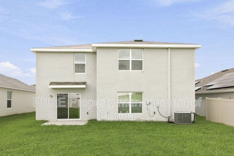 Ocala House: 5527 SW 43rd Ct